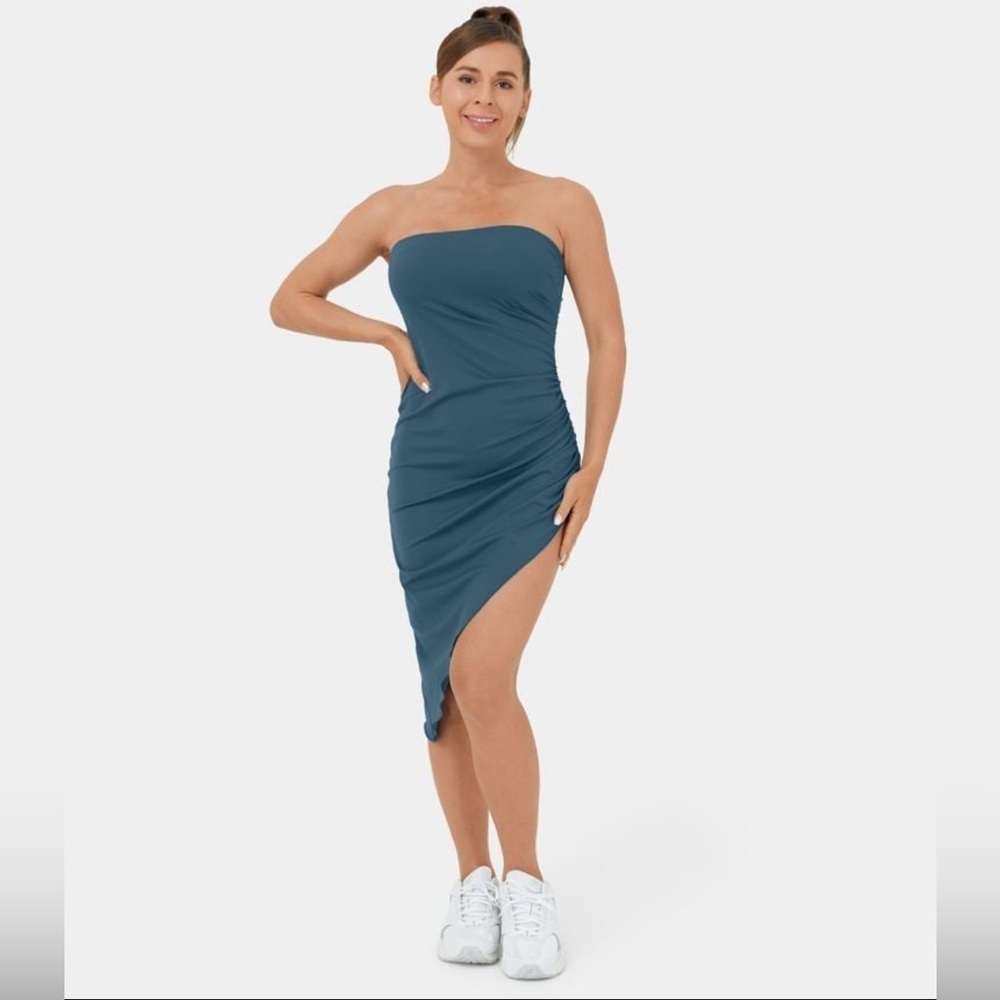 Halara Adjustable & Removable Strap Ruched Asymme… - image 3